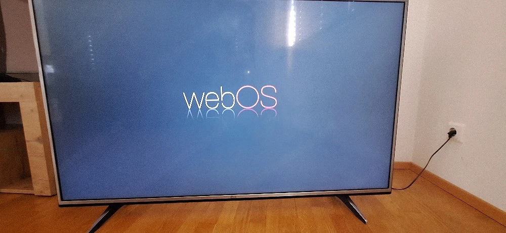 Lg Fernseher 55 UH 615 V 2B 140 cm. Diagonale