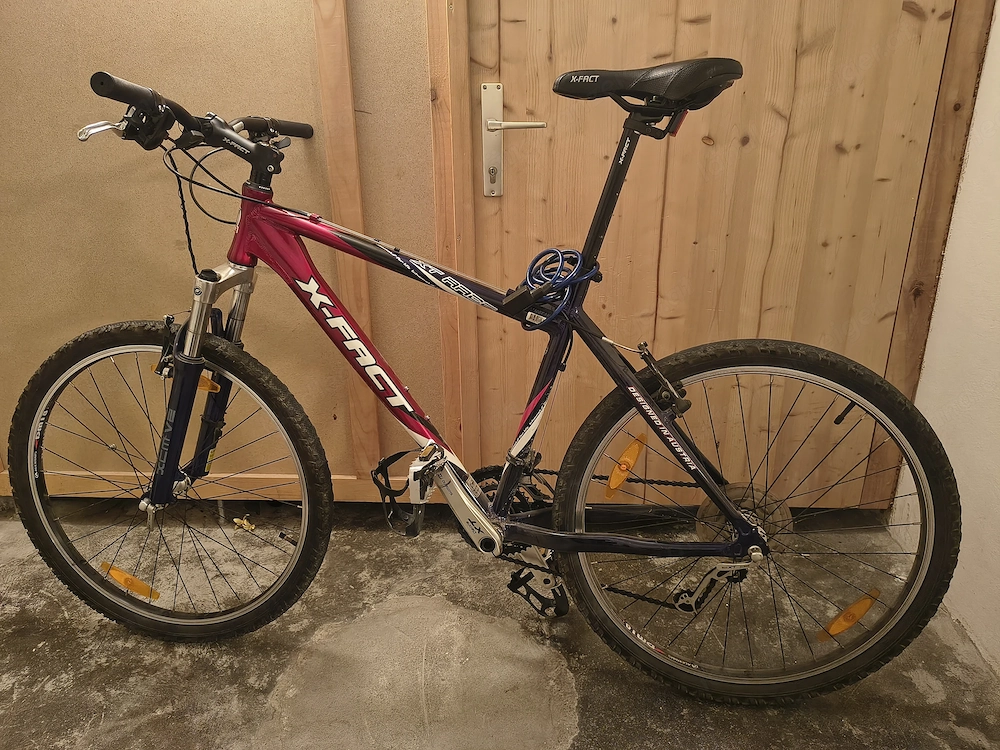 X-FACT Mountainbike. 26 Zoll Reifen