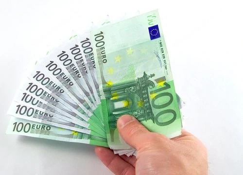 Kredi!te: für Landwirtschaft, Industrie und Immobilien   von 10.000   bis 900.000.000    Suchen Sie 