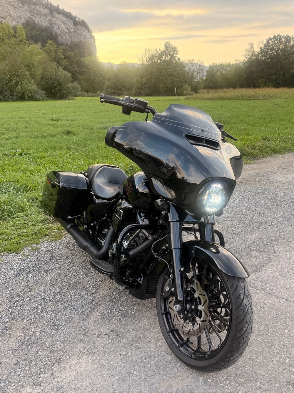 Street Glide Special 114