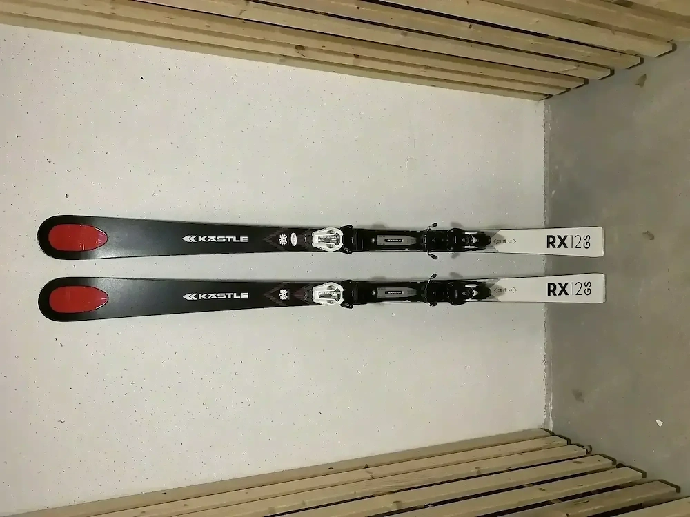 Kästle Riesentorlauf Ski