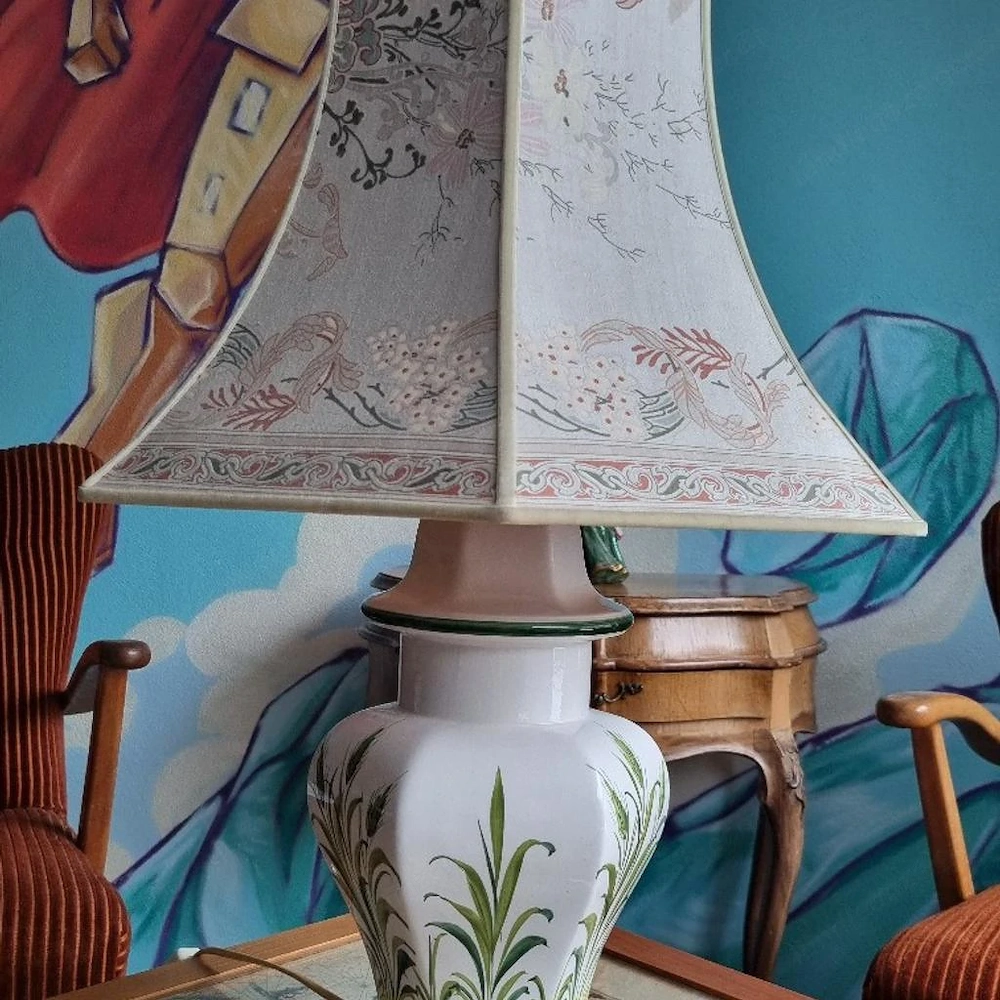 FLOHMARKT Exklusive Vintage-Tischlampe