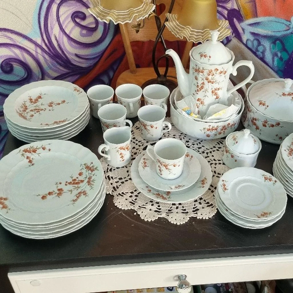 FLOHMARKT Eschenbach Bavaria Porzellan