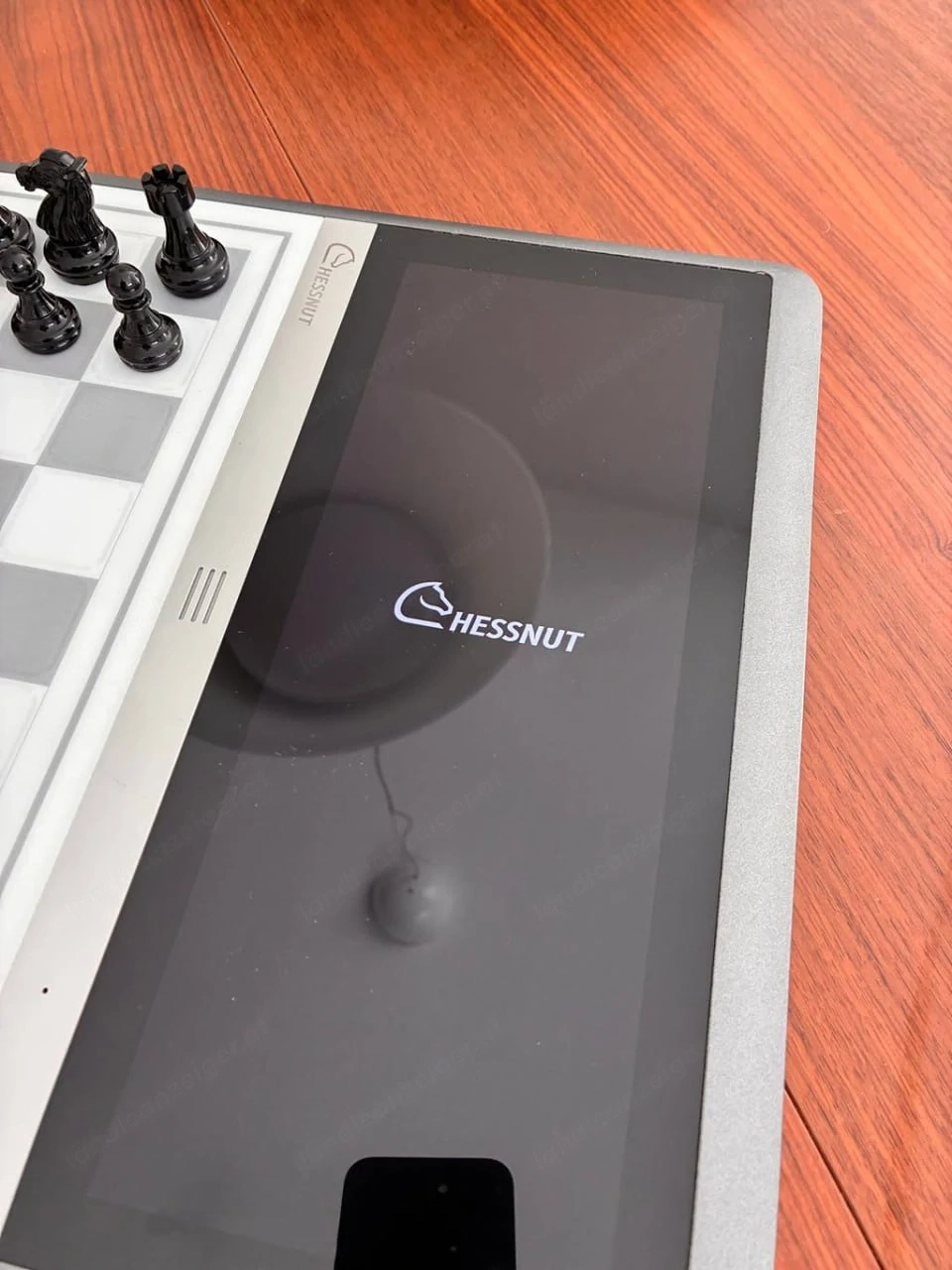 Chessnut Evo AI elektronisches Schachbrett