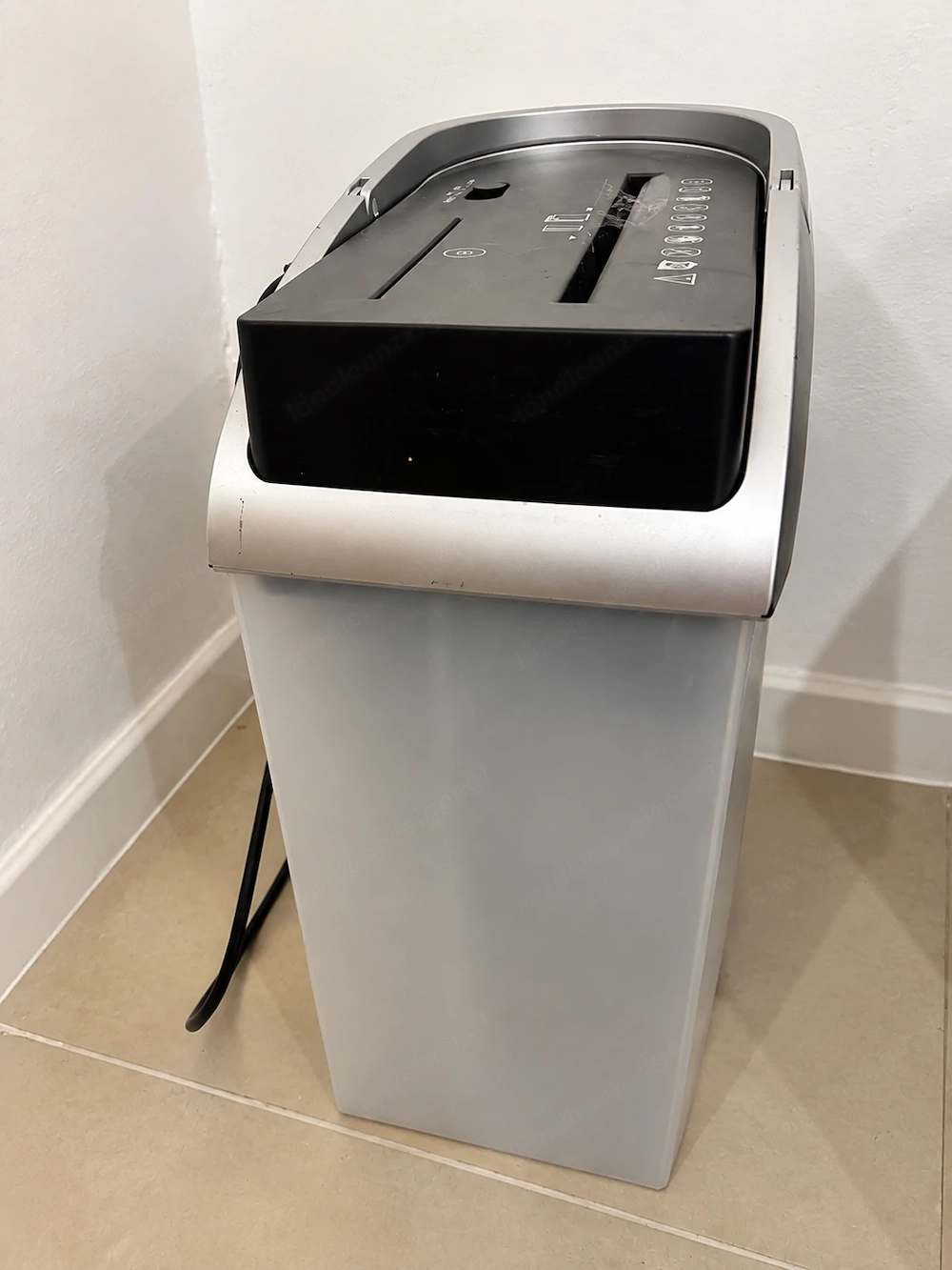 Papierhäcksler   Aktenvernichter   voll funktionsfähig