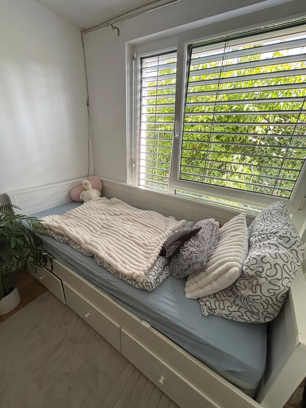 Ausziehbares Bett