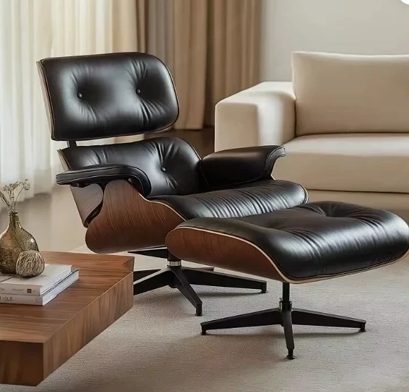 Vintage Pro Tall Eames mit Ottomane Sessel aus Rindsleder, drehbar