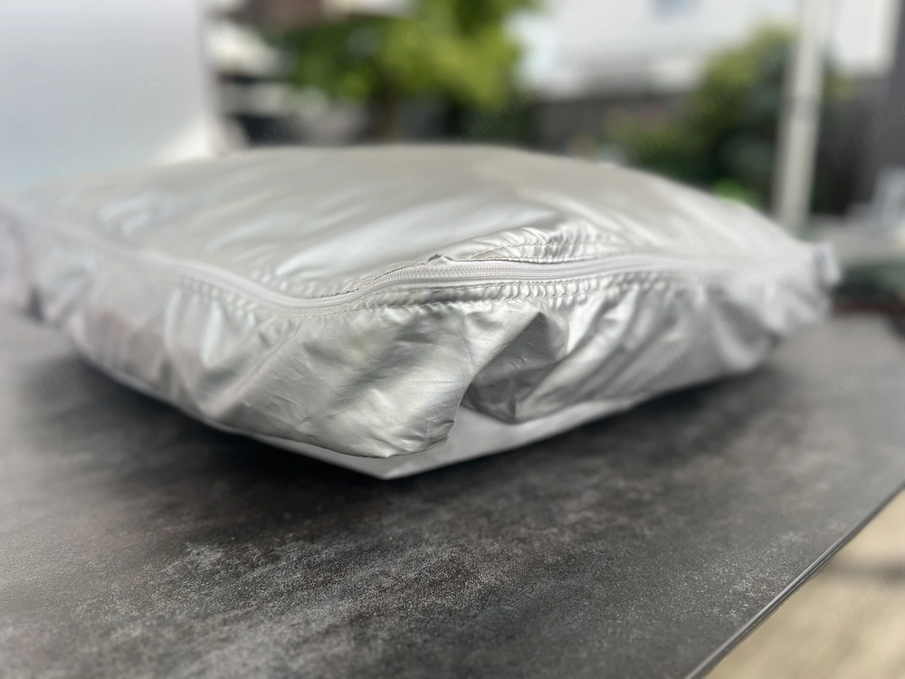 BMWZ4 Autogarage mit Schutzhülle 