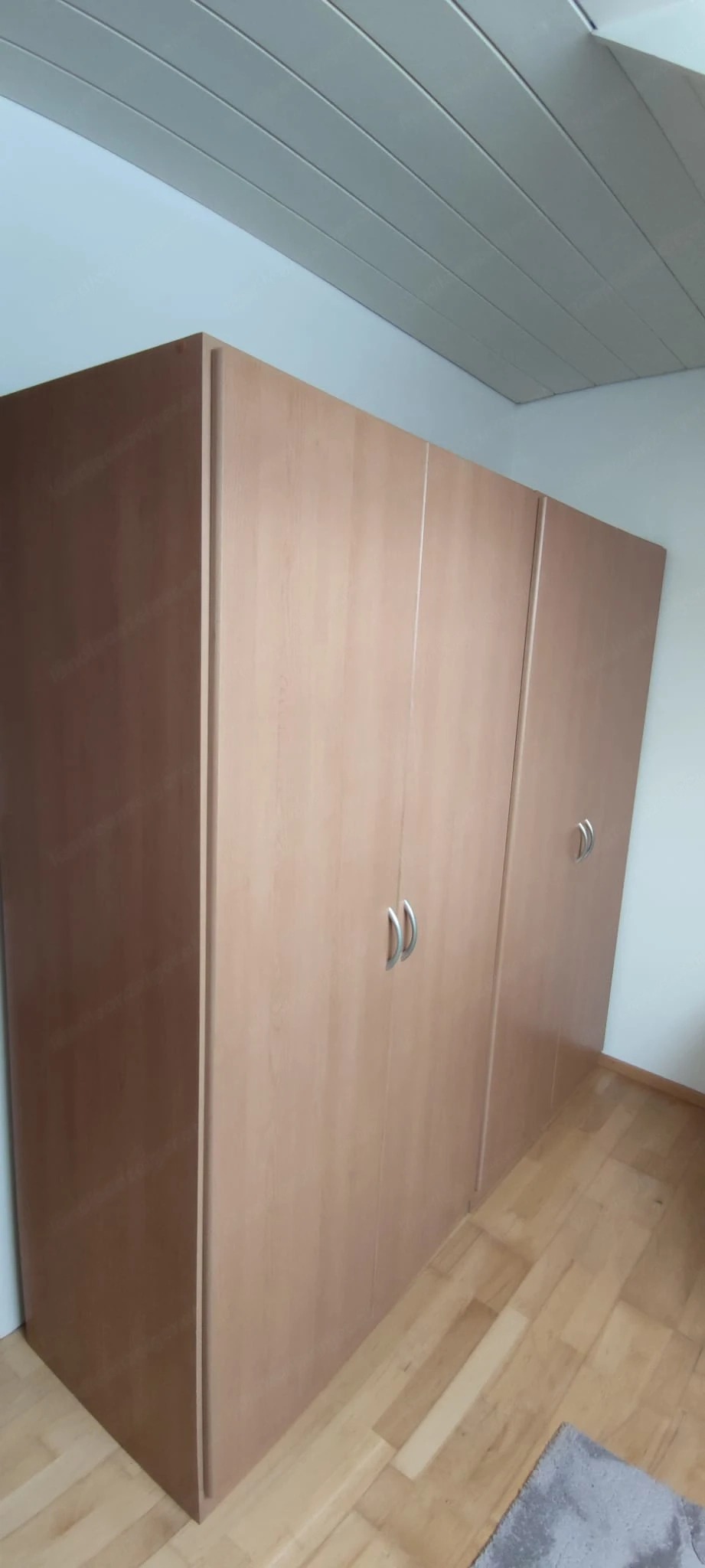 Ich verkaufe zwei Kleiderschränke