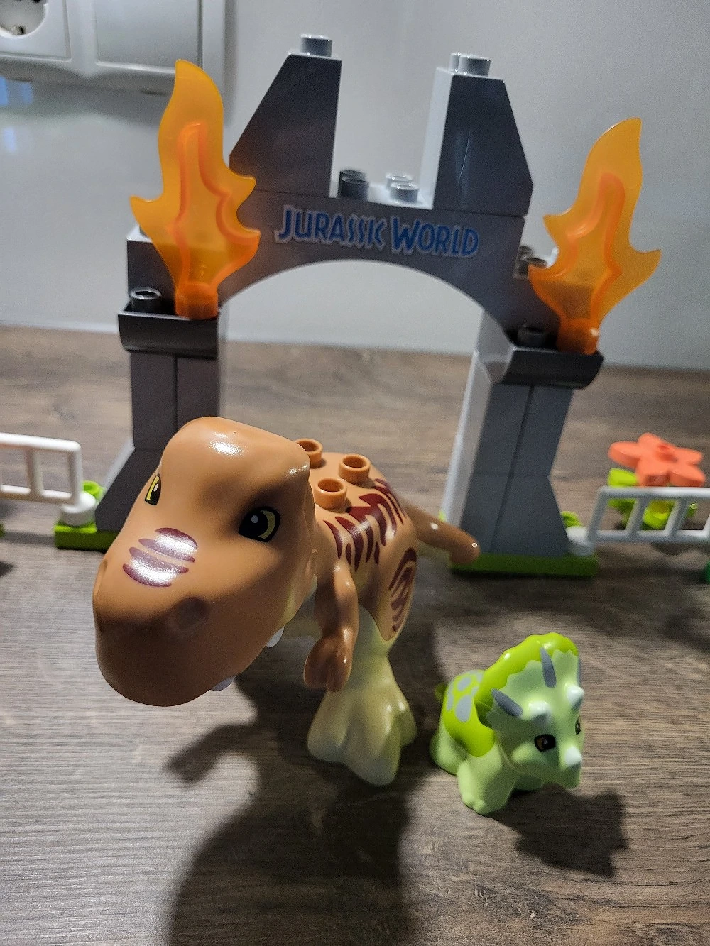 duplo dinopark