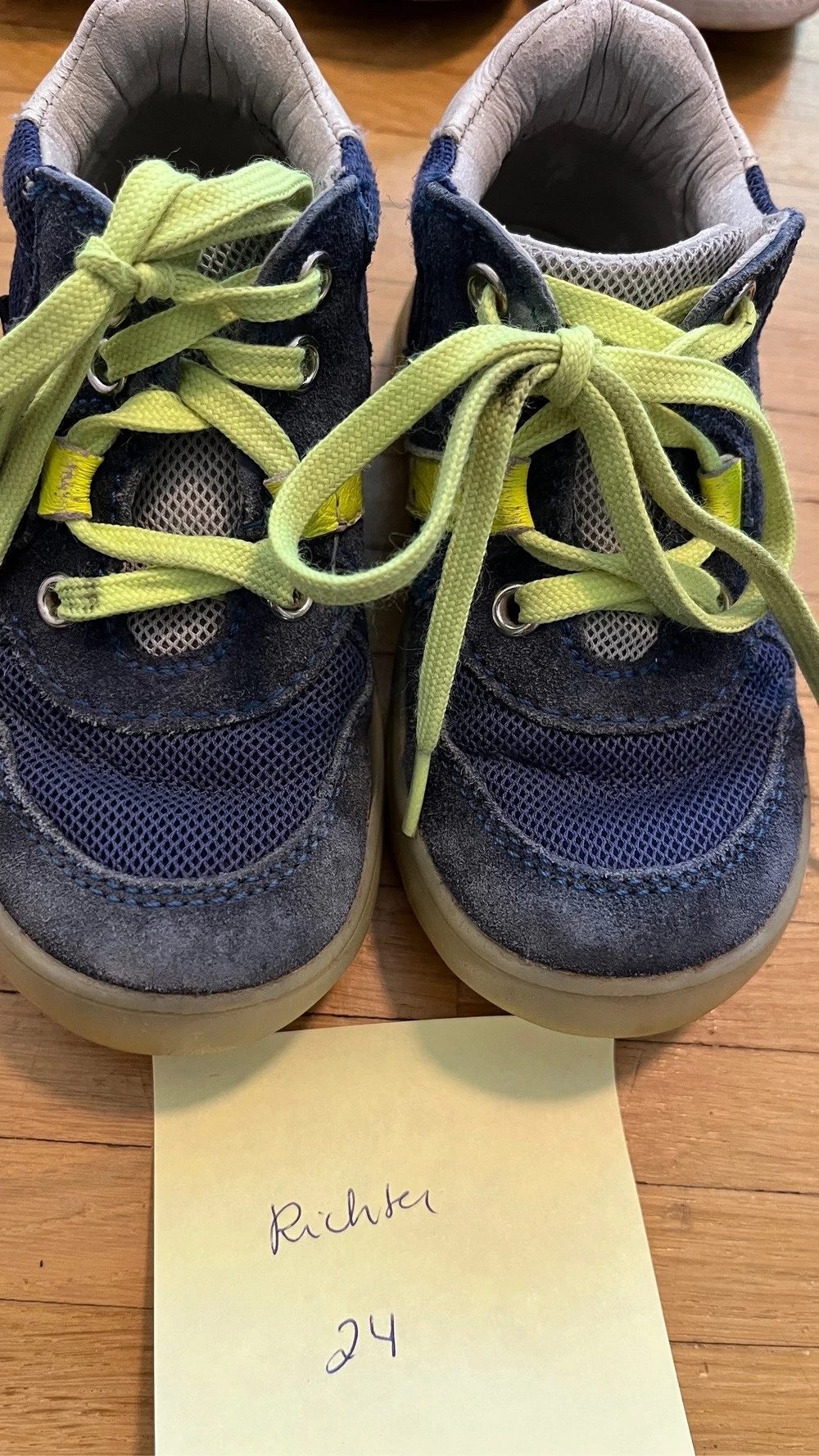 kinderschuhe