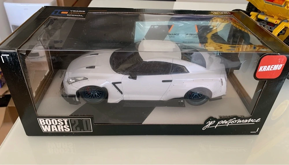 JP Performance Kraemo Boost Wars Nissan GTR Modellauto