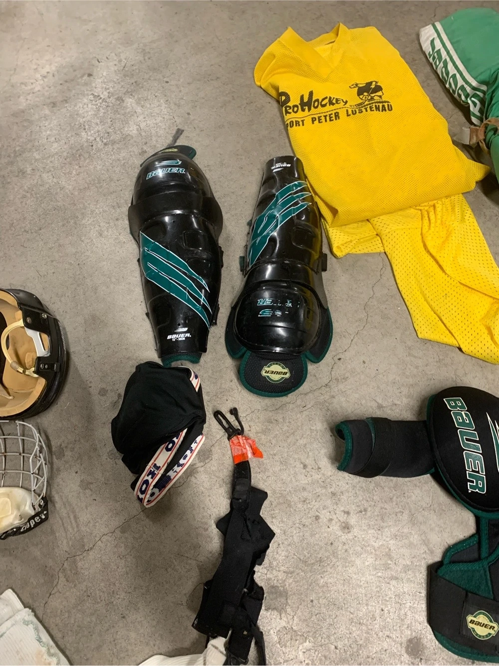 Eishockeyausrüstung 