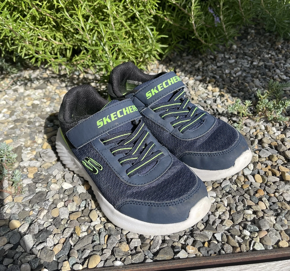 Skechers Sneaker Größe 31