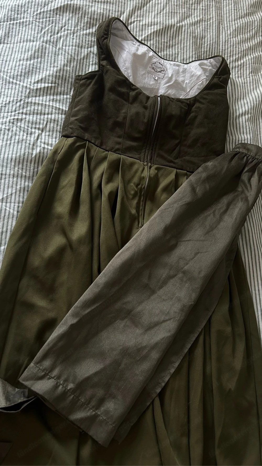 Dirndl Gr. 38