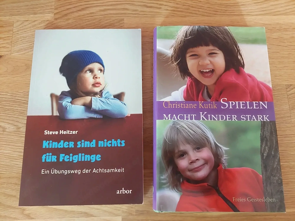 verschiedene Bücher für Eltern