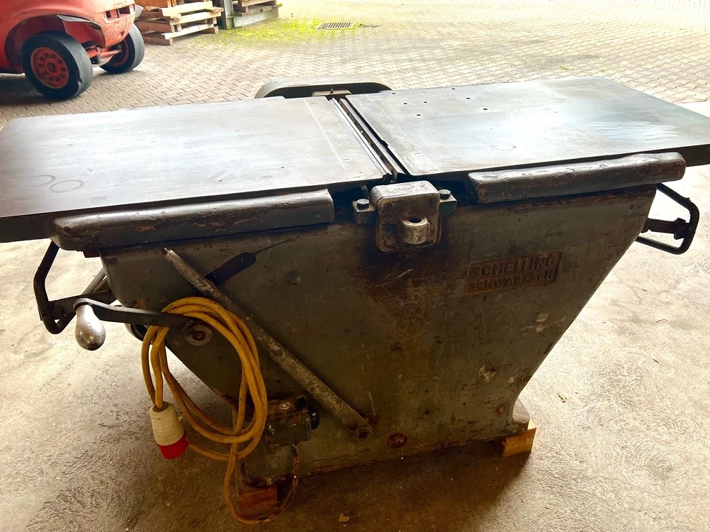 Schelling Dickenhobelmaschine