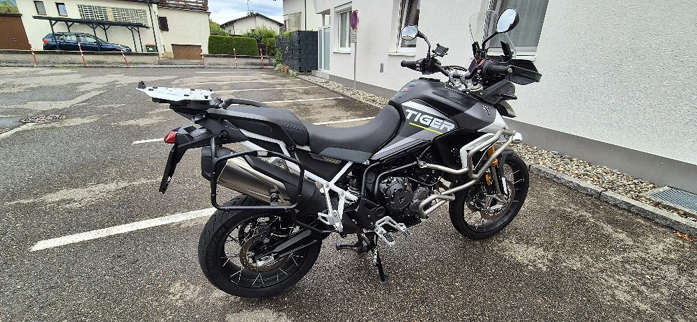 Triumph Tiger 900 rally pro 