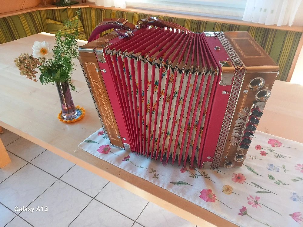 Steirische Harmonika G C F