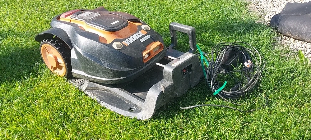 Mähroboter