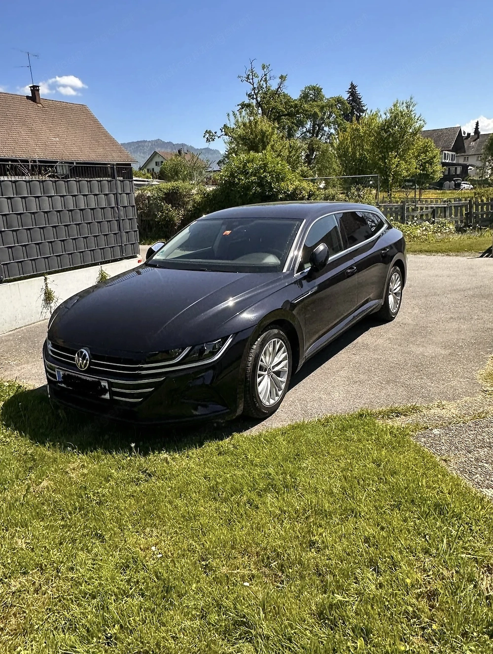 VW Arteon Shooting Brake mit AHK