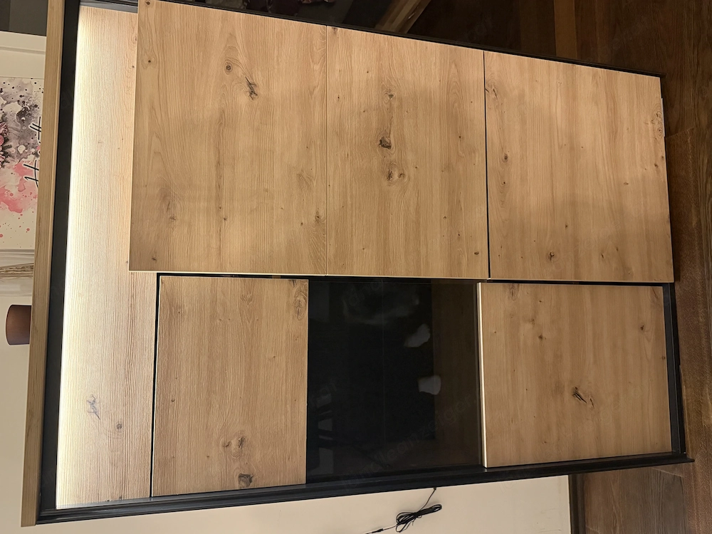 Schrank fürs Wohnzimmer