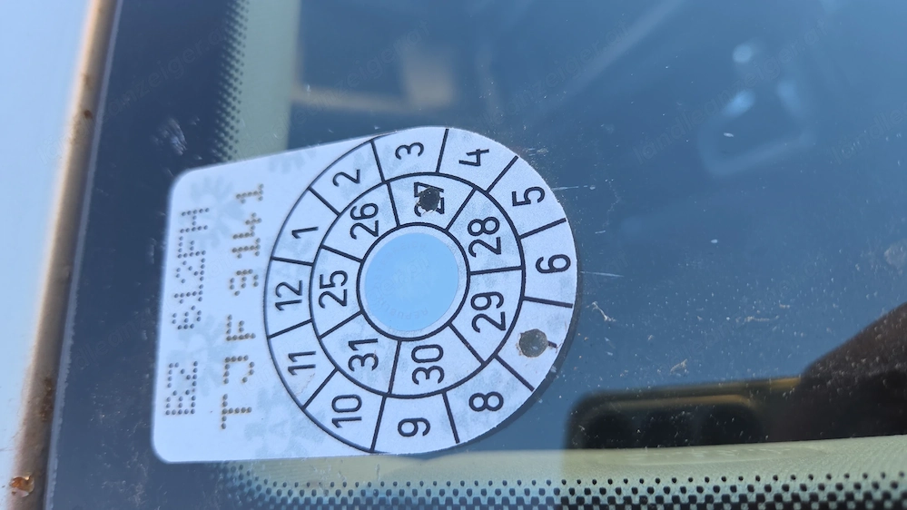 Gepflegtes Auto in gutem Zustand   sofort verfügbar