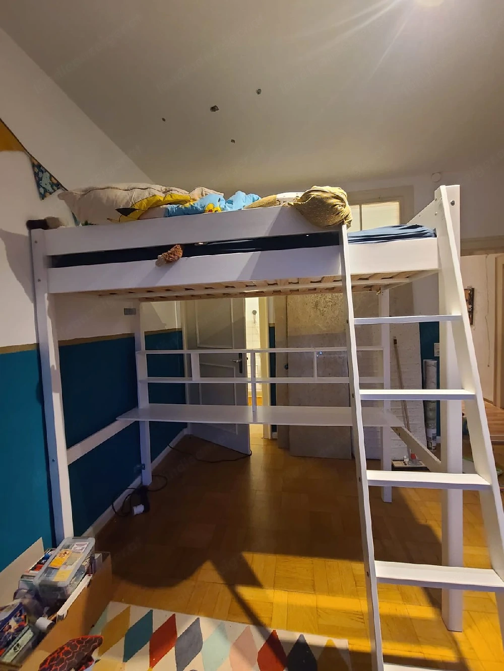 Hochbett (optional mit Kletterwänden)