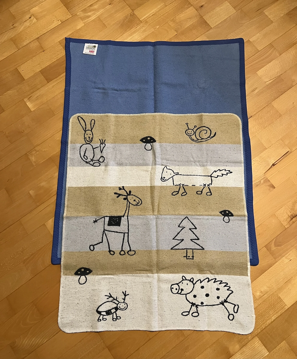 Zwei Kinderdecken Baumwolle 