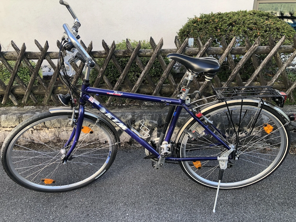 großes Jugendfahrrad 28 Zoll voll funktionsfähig Rahmenhöhe 47 cm