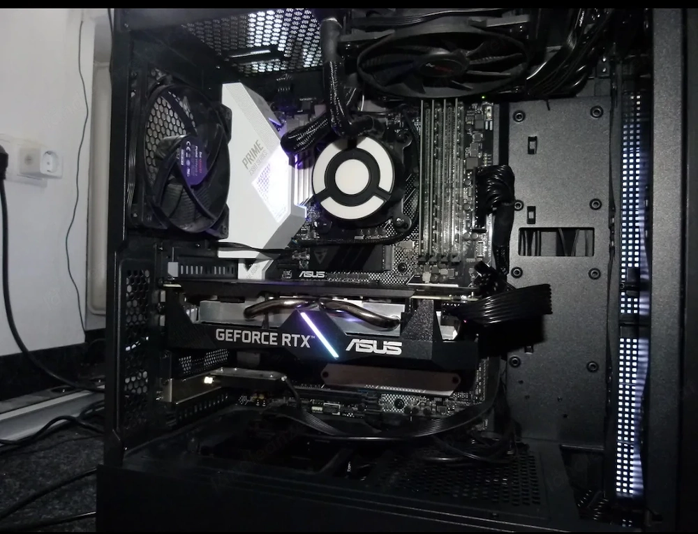 starker Gaming pc mit Wasserkühlung