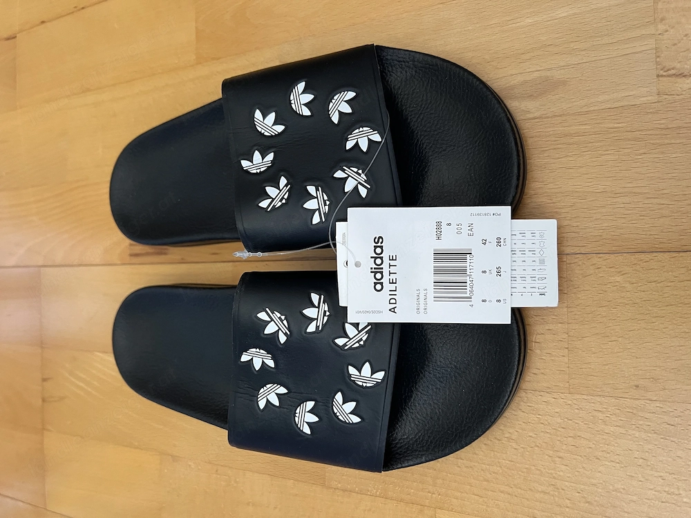 Adidas Originals Adilette   Neu, mit Etikett   Gr. 42