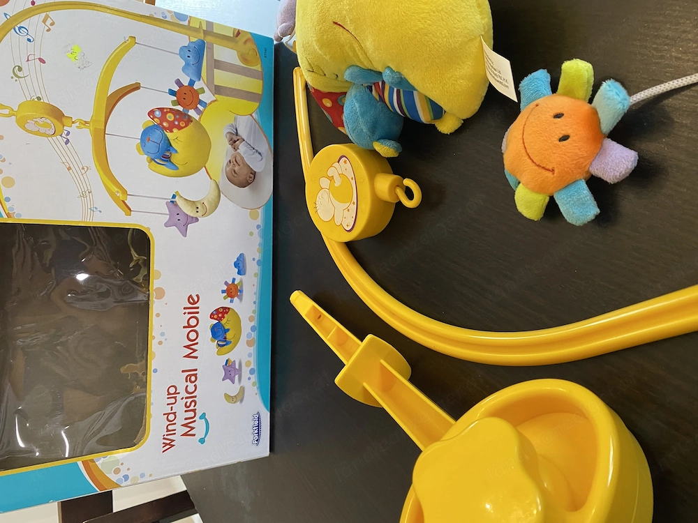 Mobile mit Musik für Gitterbett