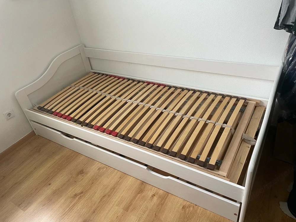 Bett zu verschenken 