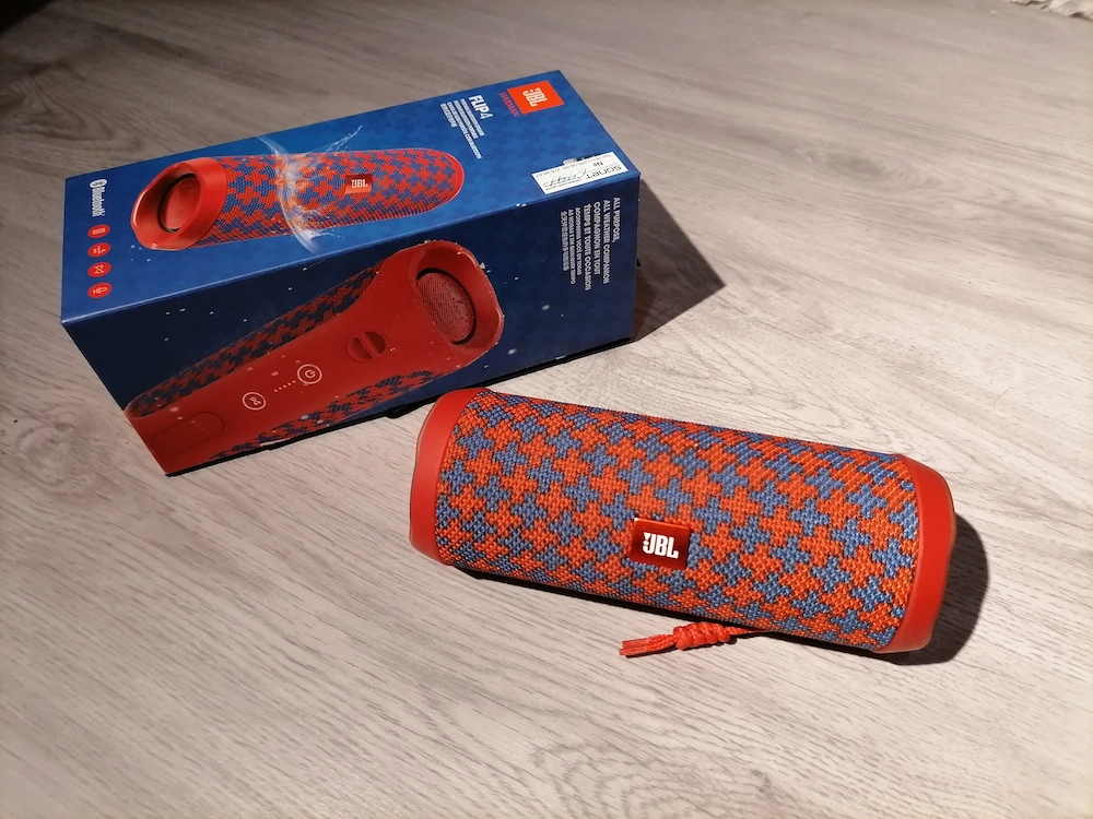JBL Flip 4