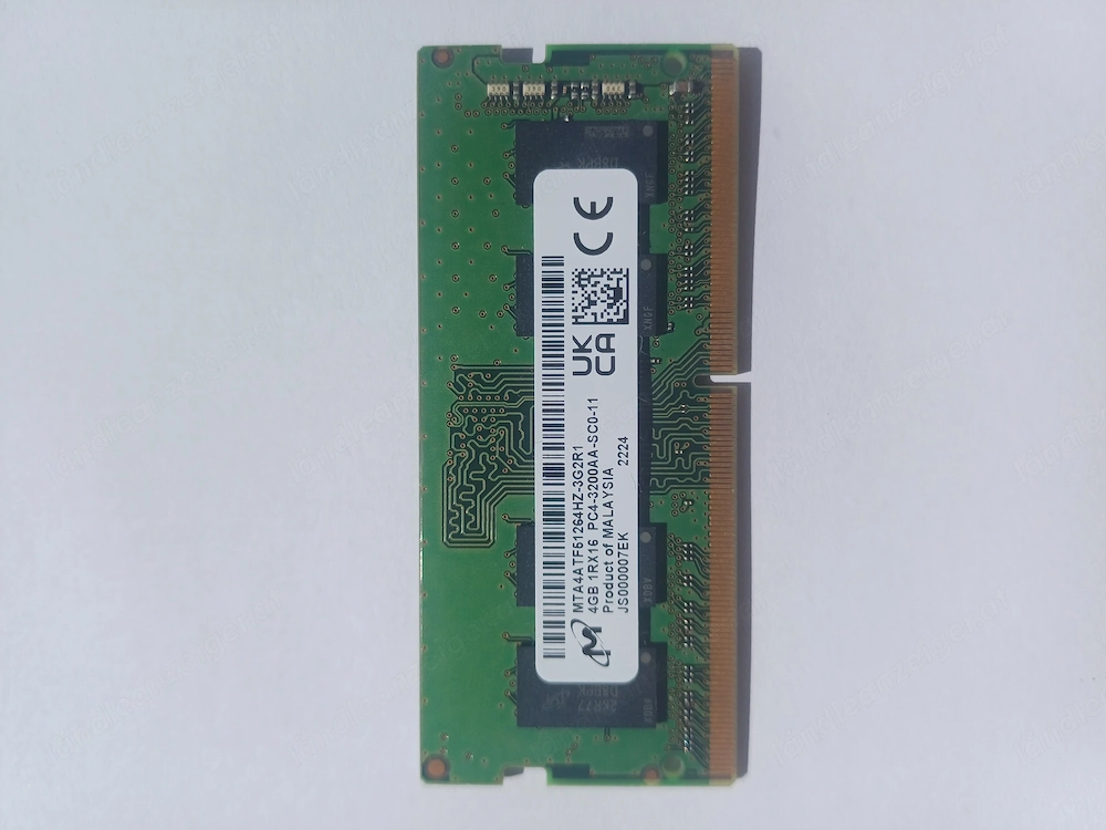 Micron 4 GB DDR4-3200 SO-DIMM Arbeitsspeicher