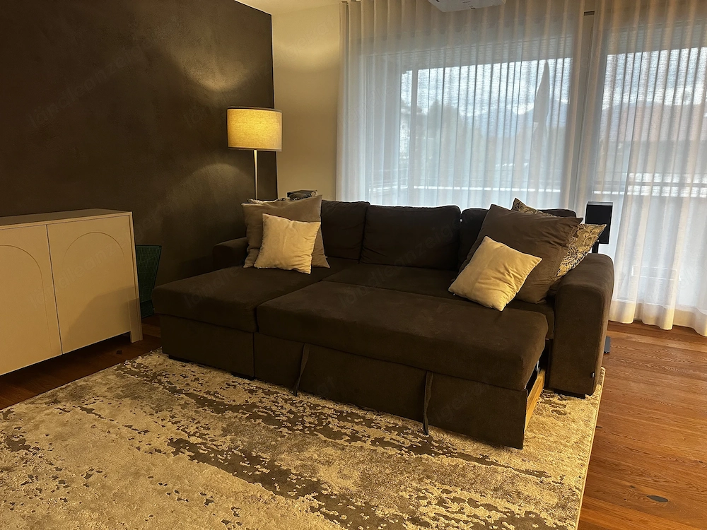Couch mit Stauraum zu verkaufen