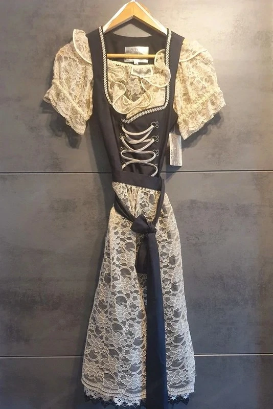 schönes, elegantes Dirndl NEU