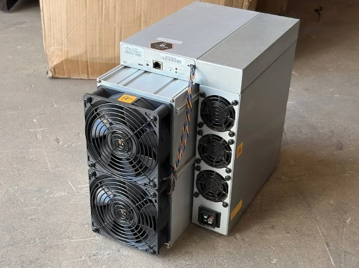 Gebrauchte Bitmain Antminer S21, S21 Pro