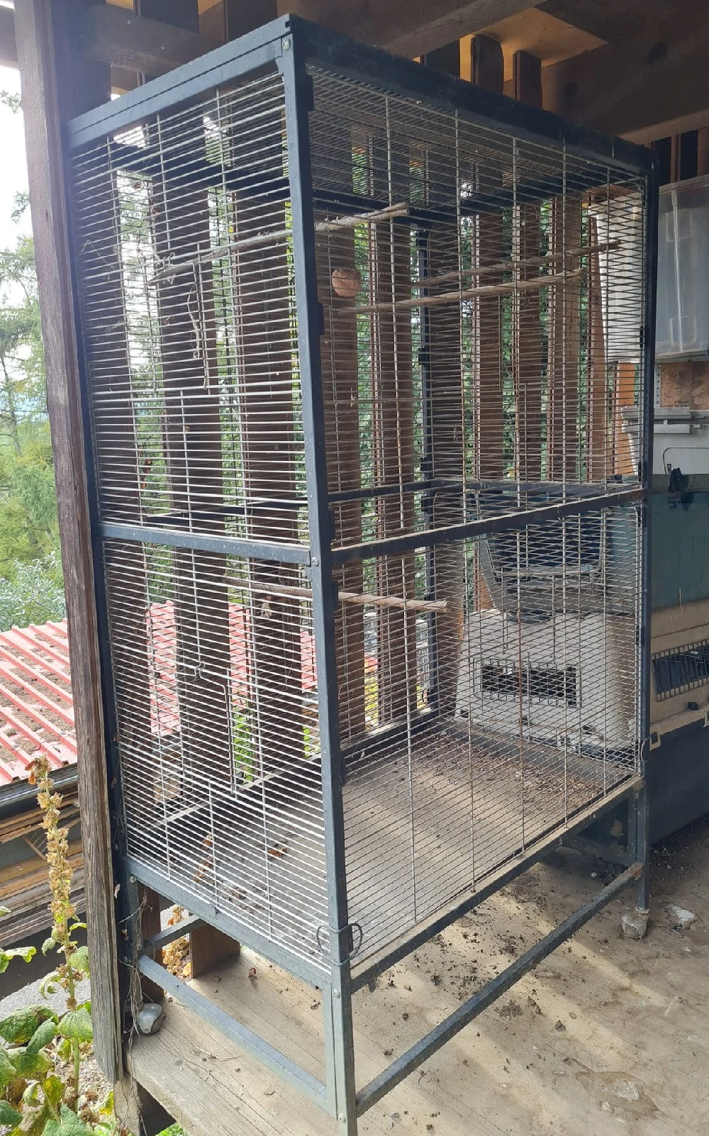 Vogelkäfig   Voliere