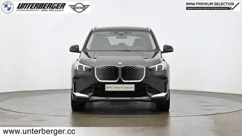 BMW iX1 xDrive30 xLine // elektr. Anhängerkupplung // Driving Assistant