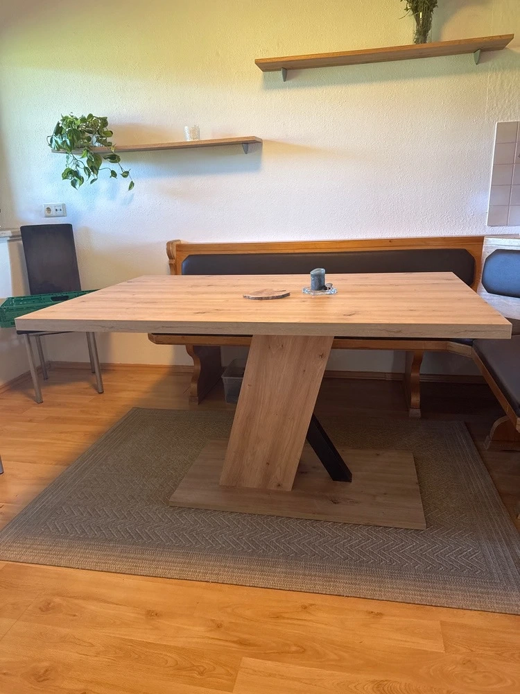 esstisch neuwertig 140x 90