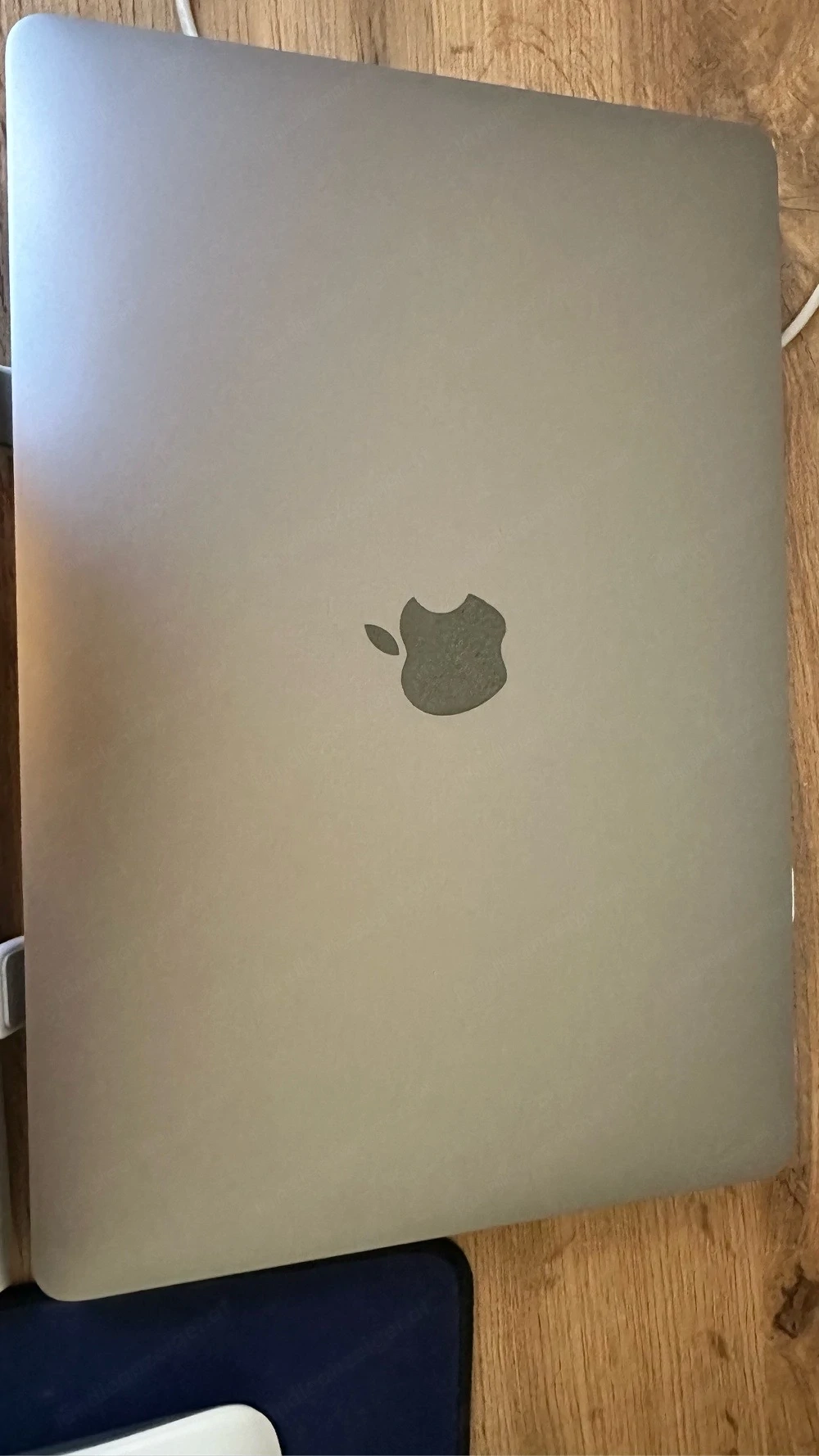 MacBook Air 2020, M1 Chip, 8GB RAM, 256GB SSD   wie neu (Silber)