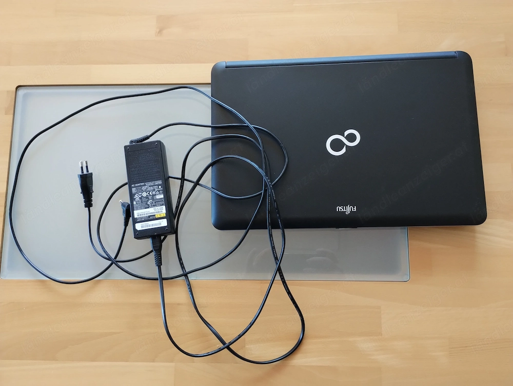 Laptop Fujitsu Lifebook A530