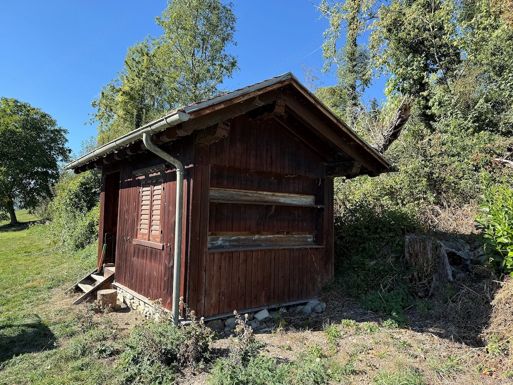 Bienenhaus zu verschenken