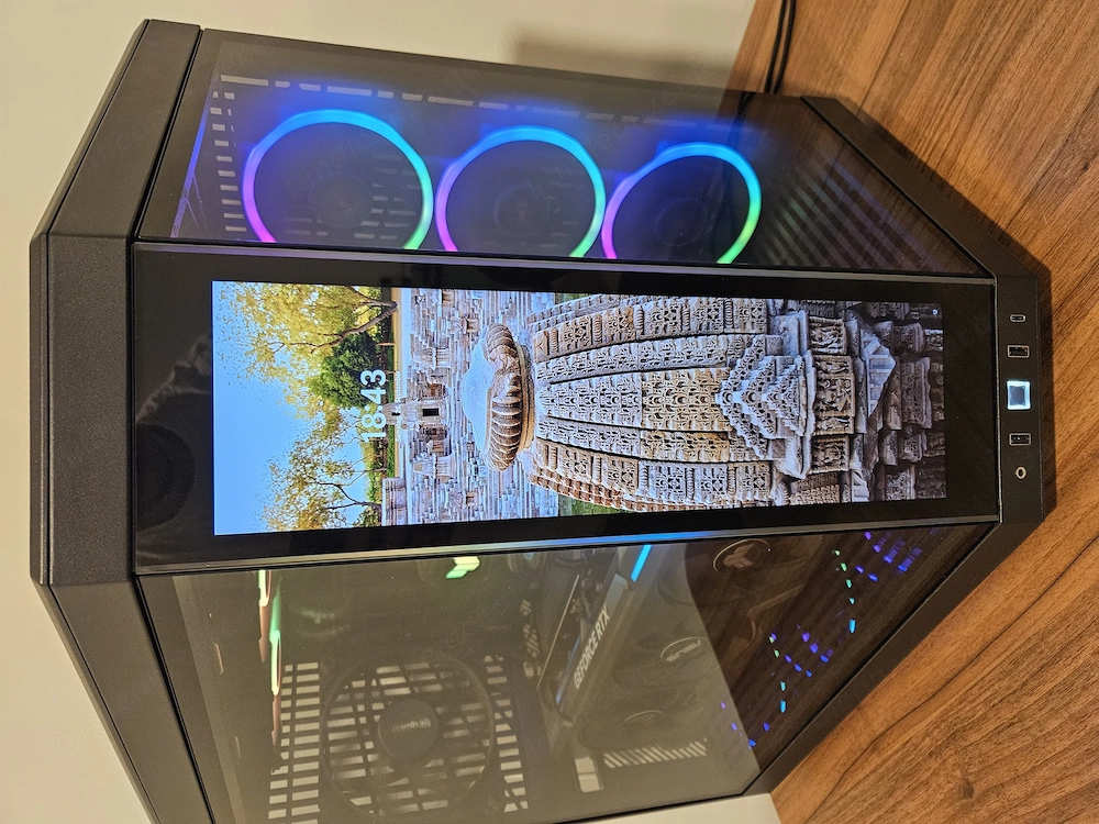 High-End Gaming-PC   Ryzen 7 7800X3D & RTX 4080 SUPER | HYTE Y70 Touch
