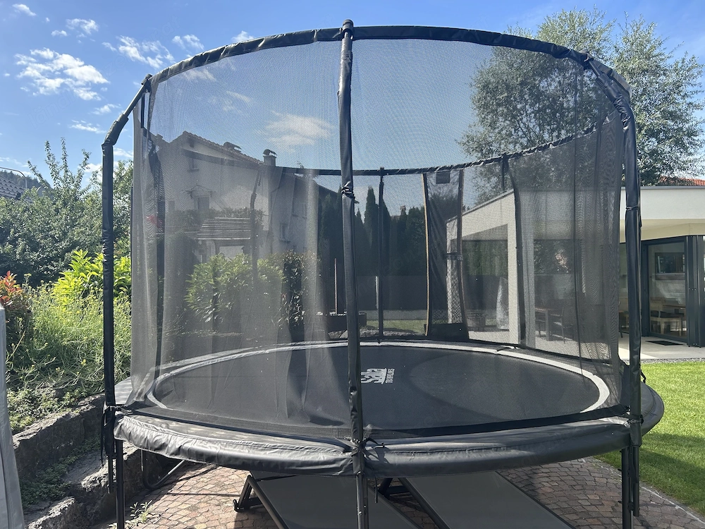 Salta Trampolin 430 cm "Black Pro"   Gepflegter Zustand   Netz & Schutzrand 1 Saison alt