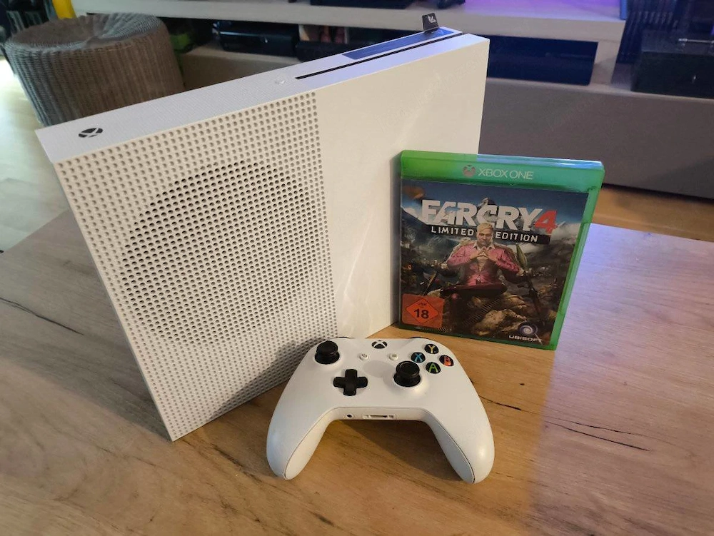 Xbox one S 500 GB + Controller - Topzustand !