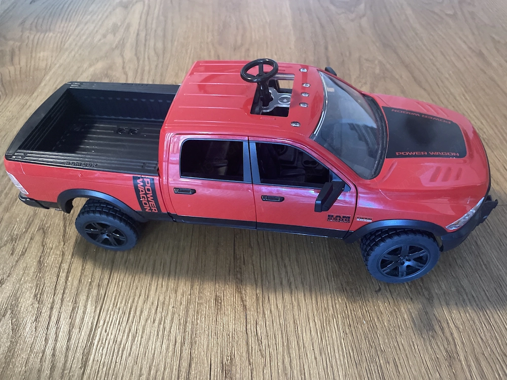 RAM power wagon BRUDER
