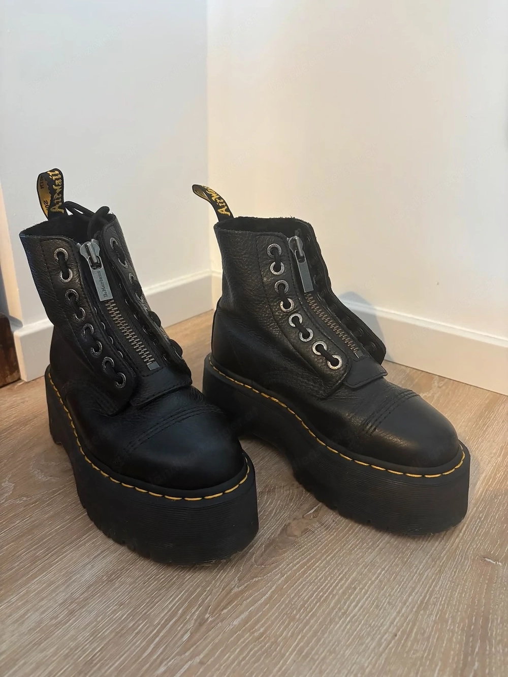 Dr. Martens Sinclair MAX Plateau Schwarz